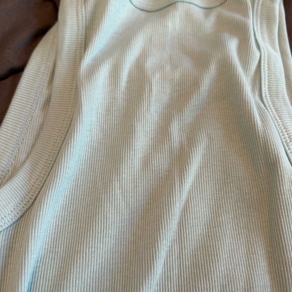 Sumer Tank Tops - Picture 2 of 7